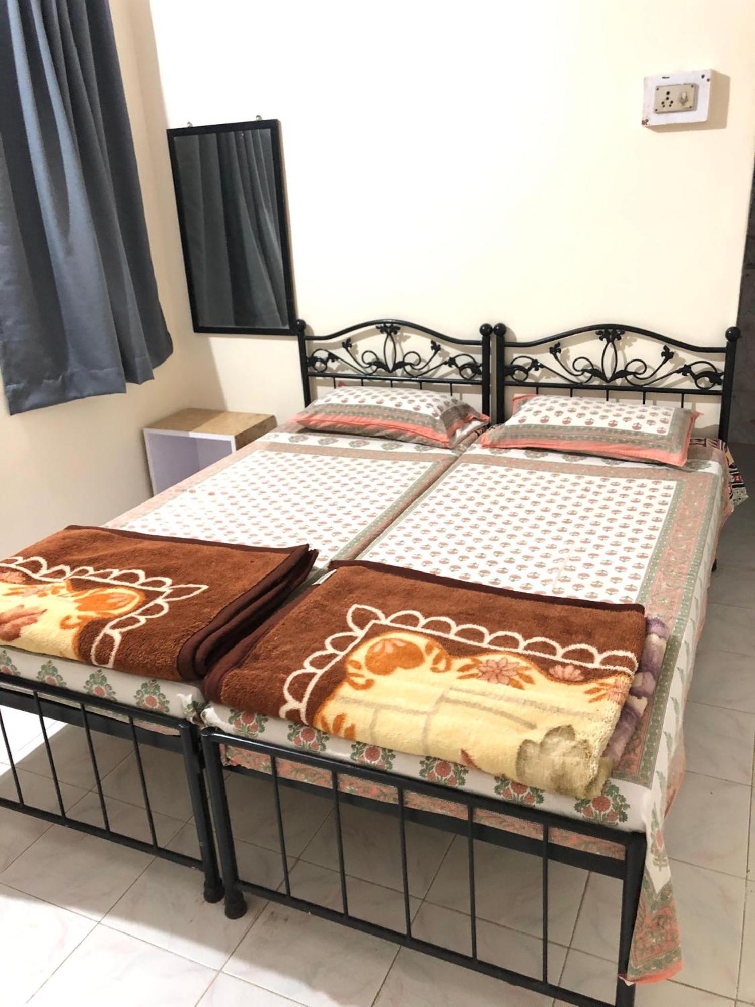 Sameena Guest House Panchgani Esterno foto