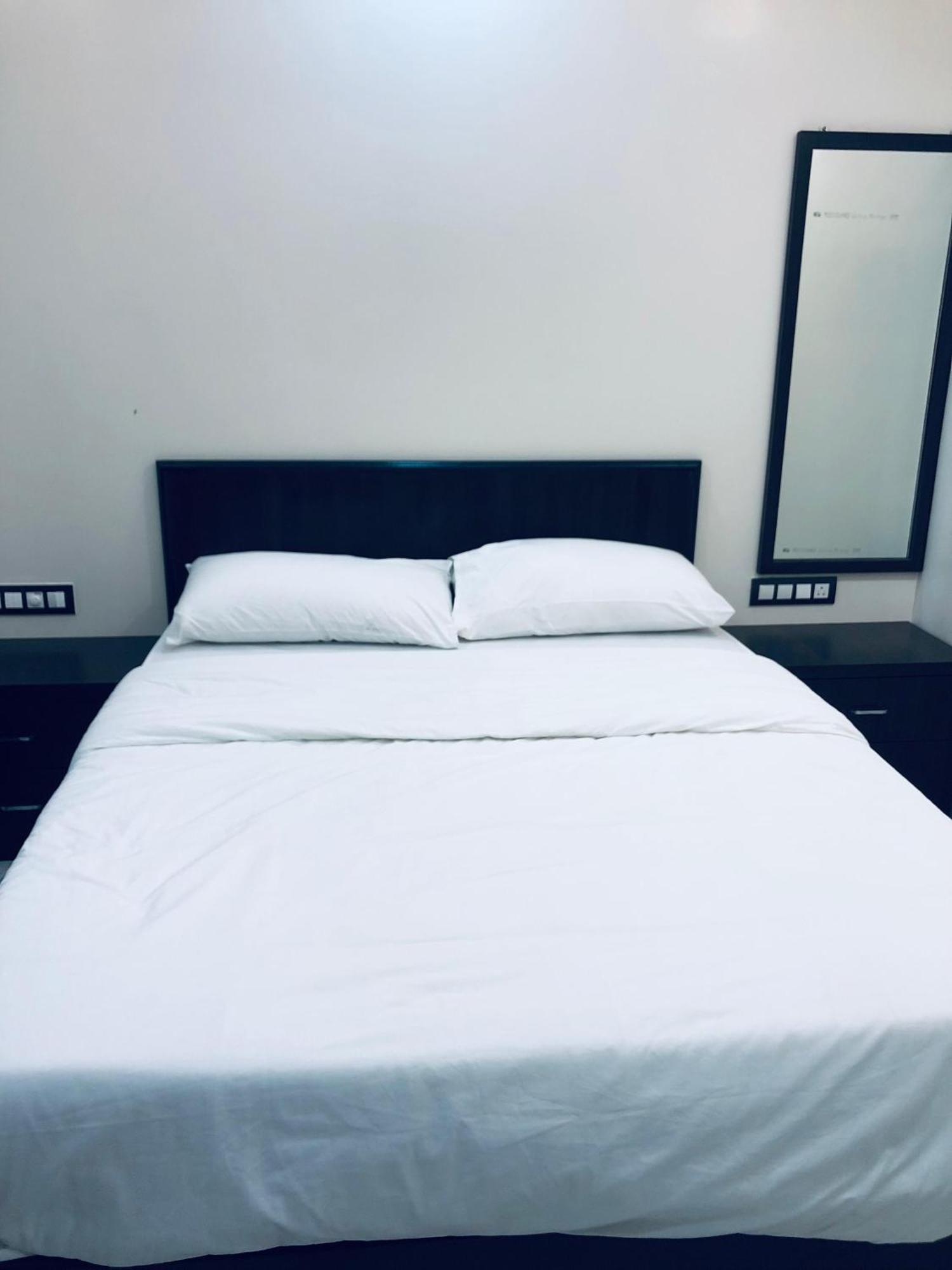 Sameena Guest House Panchgani Esterno foto