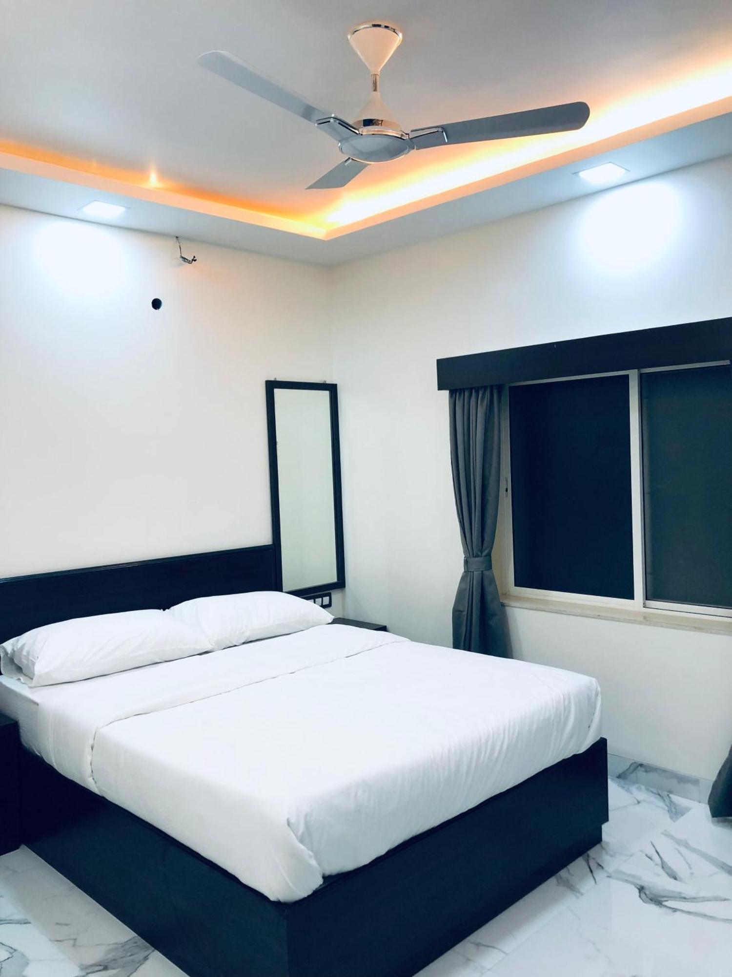 Sameena Guest House Panchgani Esterno foto